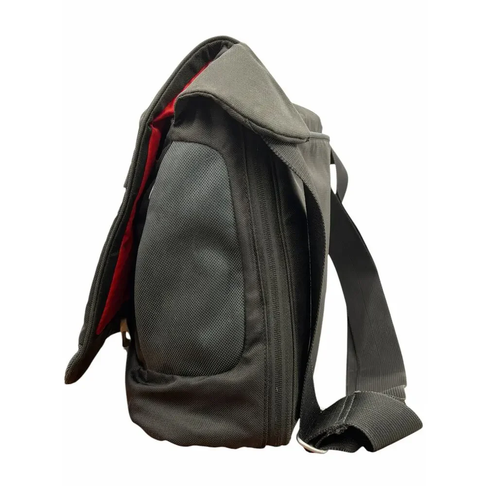 TUMI T-TECH 16” Expandable Messenger Bag  Laptop Nylon Shoulder Black Bag 5112D